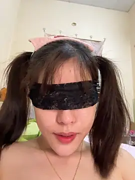 ZinzinLy online show from 10/06/25, 08:23