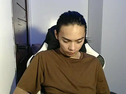 Snapshot of Bad_angelxx chatting on 09/08/25, 04:50 Bad angelxx online show from 09/08/25, 04:50