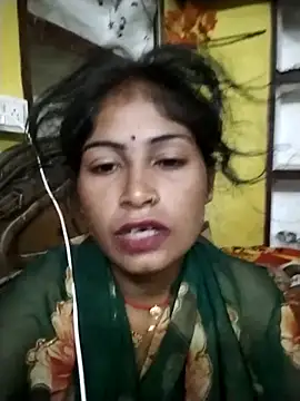 Snapshot of Susila_ji chatting on 09/25/25, 07:50 Susila ji online show from 09/25/25, 07:50