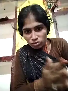 Snapshot of Susila_ji chatting on 10/01/25, 07:36 Susila ji online show from 10/01/25, 07:36
