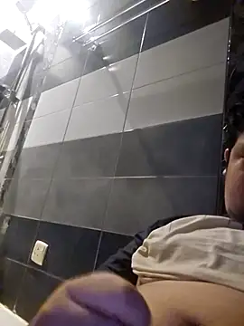 jedoo1213 online show from 09/30/25, 06:57