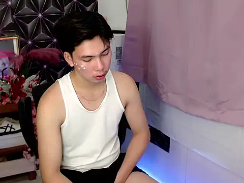 ursweet jade online show from 12/04/25, 10:35