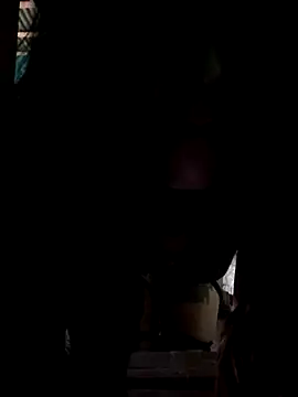 Snapshot of mamasitapetite chatting on 10/18/25, 02:18 mamasitapetite online show from 10/18/25, 02:18