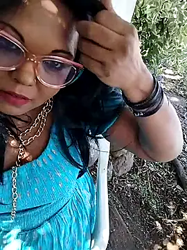 hemilynthomas2467 online show from 03/19/26, 09:24