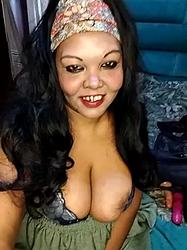 Snapshot of hemilynthomas2467 chatting on 07/26/26, 12:45 hemilynthomas2467 online show from 07/26/26, 12:45