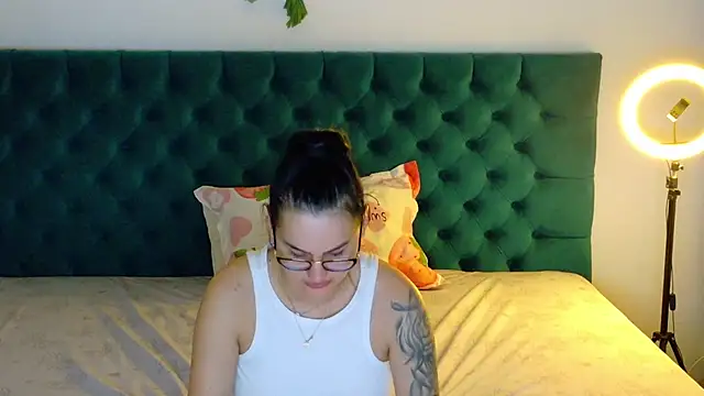 LexieRosse online show from 10/29/25, 03:58