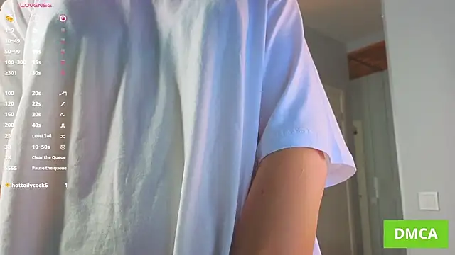 JuliannaWenger online show from 10/29/25, 07:15