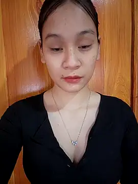 ChiecumBae online show from 11/16/25, 12:49