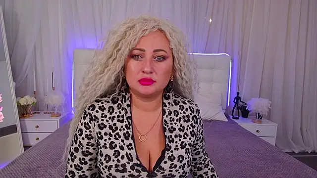 Lilit 1Love online show from 10/13/25, 04:29