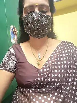 mallu-reshma online show from 01/18/26, 01:04