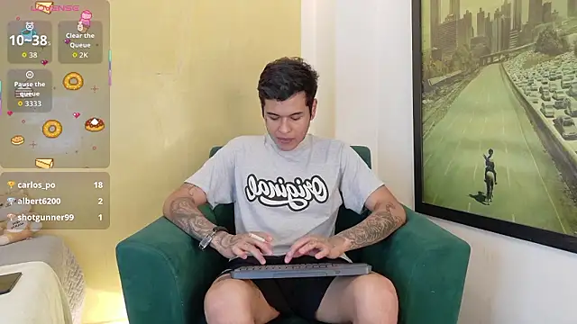 Snapshot of rosse_dredd chatting on 02/05/26, 02:16 rosse dredd online show from 02/05/26, 02:16