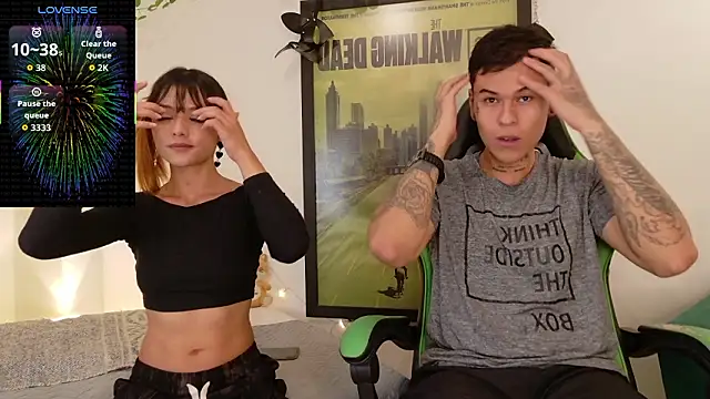 Snapshot of rosse_dredd chatting on 03/24/26, 01:43 rosse dredd online show from 03/24/26, 01:43