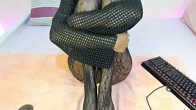 mapeees online show from 02/05/26, 07:07