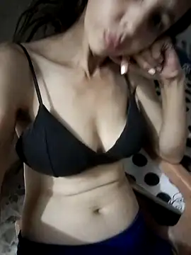 Snapshot of zaira_spice chatting on 09/26/25, 01:20 zaira spice online show from 09/26/25, 01:20