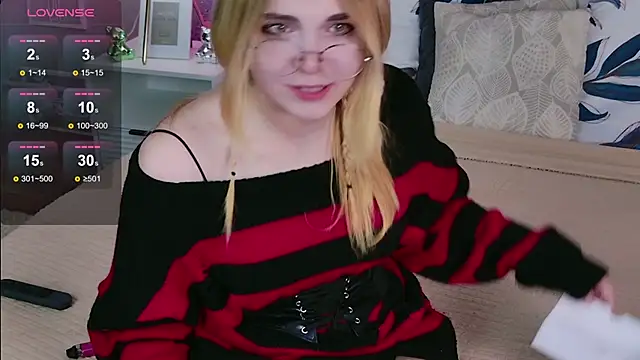 Evie Vall online show from 11/07/25, 03:34