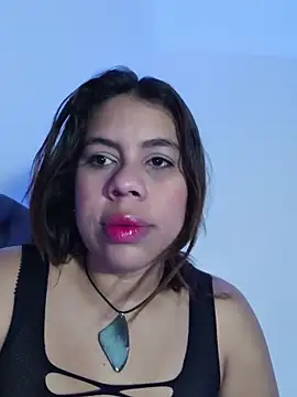 Snapshot of GabyMontenegro chatting on 02/05/26, 12:43 GabyMontenegro online show from 02/05/26, 12:43