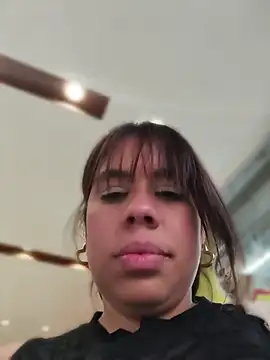 Snapshot of GabyMontenegro chatting on 07/14/26, 10:48 GabyMontenegro online show from 07/14/26, 10:48