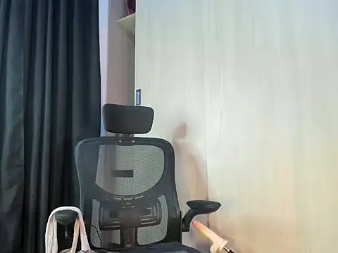 Amberdecolombia online show from 02/12/26, 05:02