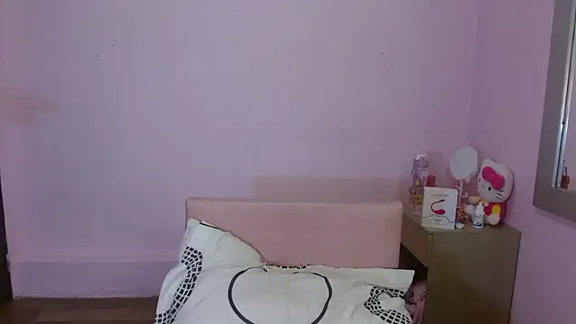 kiity horny  online show from 10/11/25, 12:36