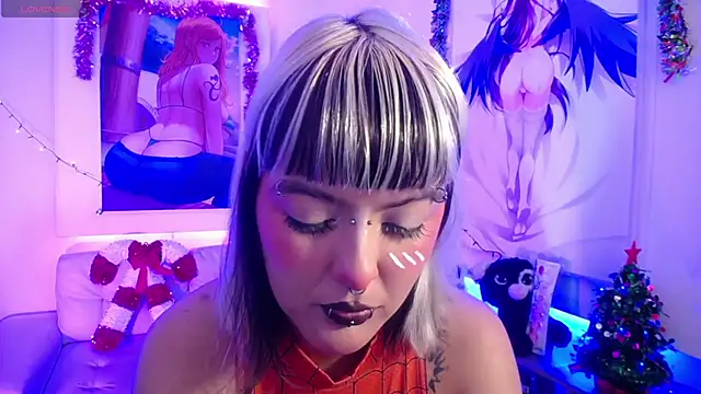 lil candy77 online show from 12/18/25, 12:11