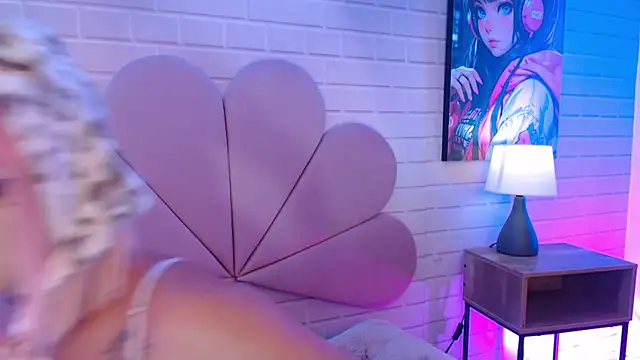 lil candy77 online show from 06/18/26, 12:09