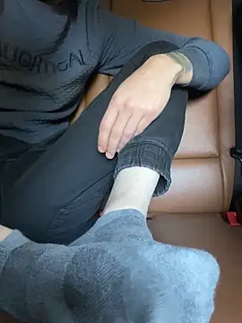 bmwe71 online show from 10/02/25, 01:40