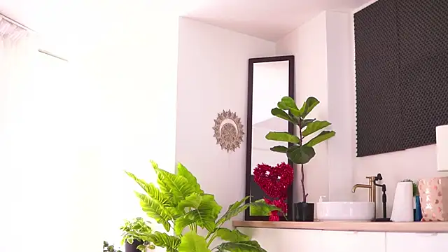 AishaaDevoe online show from 02/14/26, 10:45