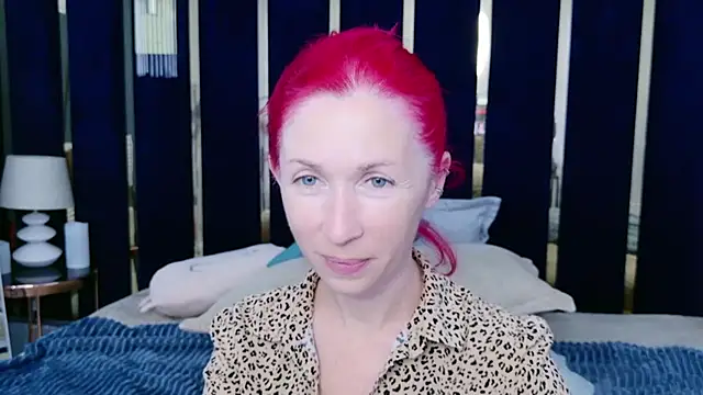 Sofia Lix online show from 09/12/25, 05:46