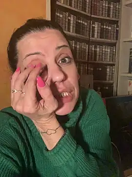 Snapshot of maripocita79 chatting on 02/26/26, 02:54 maripocita79 online show from 02/26/26, 02:54