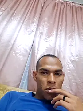 Snapshot of LuciousLyon chatting on 03/04/26, 06:36 LuciousLyon online show from 03/04/26, 06:36