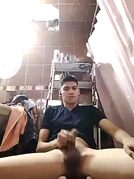 Snapshot of aispuro8505 chatting on 09/19/25, 06:37 aispuro8505 online show from 09/19/25, 06:37