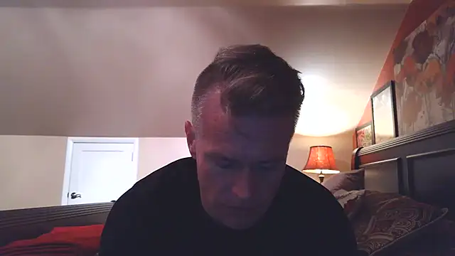 DILFiGuess11 online show from 06/18/26, 02:56