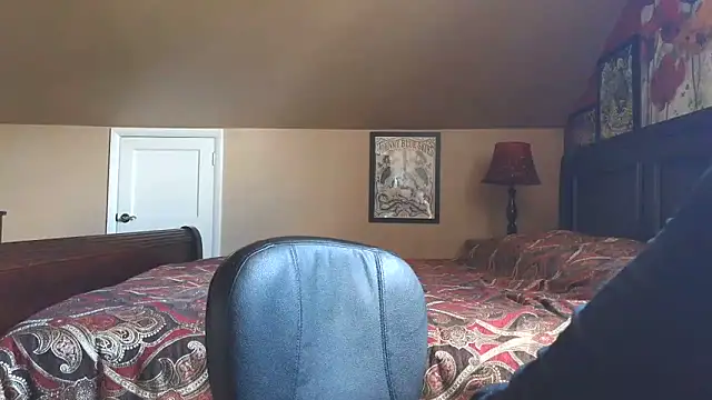 DILFiGuess11 online show from 06/19/26, 04:33