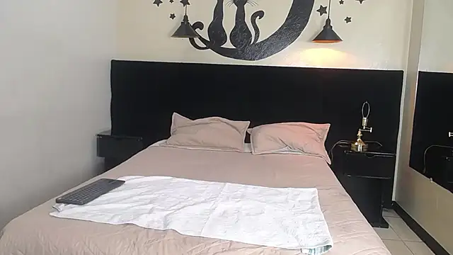 Snapshot of Aaron_Fordd chatting on 09/24/25, 08:12 Aaron Fordd online show from 09/24/25, 08:12