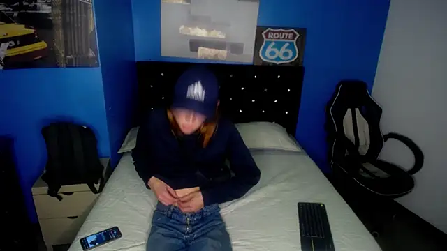 Snapshot of Aaron_Fordd chatting on 10/20/25, 05:46 Aaron Fordd online show from 10/20/25, 05:46