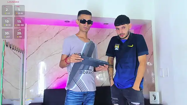 Golldens Dreamss online show from 10/08/25, 08:17