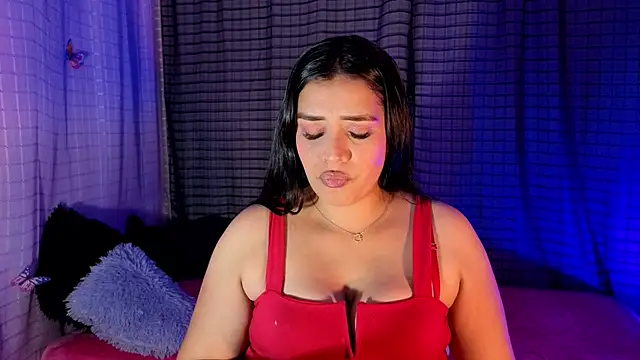 Kayleemorales online show from 10/25/25, 08:03