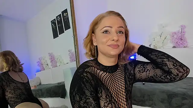 HoneyKissy online show from 11/08/25, 07:08