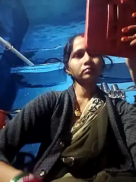 Snapshot of Jooli_xx chatting on 11/04/25, 02:38 Jooli xx online show from 11/04/25, 02:38