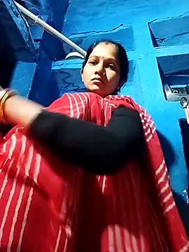 Snapshot of Jooli_xx chatting on 11/23/25, 12:54 Jooli xx online show from 11/23/25, 12:54