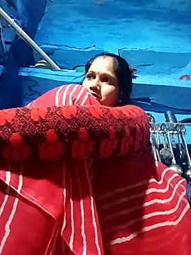 Snapshot of Jooli_xx chatting on 11/26/25, 01:06 Jooli xx online show from 11/26/25, 01:06