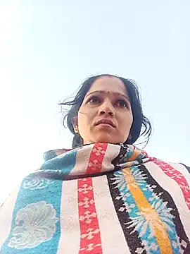 Jooli xx online show from 12/17/25, 02:17