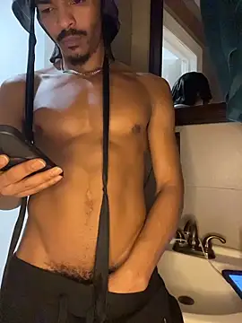 TRILLAHUNG online show from 12/15/25, 09:19