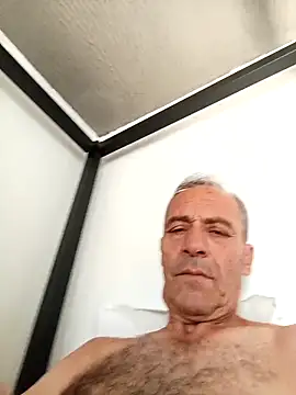 Snapshot of Meliwem12 chatting on 09/22/25, 06:04 Meliwem12 online show from 09/22/25, 06:04