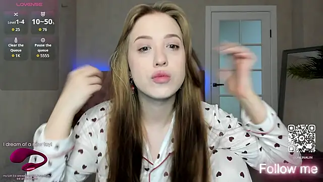 LightStar 18 online show from 09/25/25, 09:02