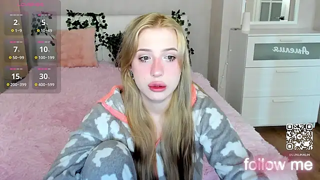 LightStar 18 online show from 10/04/25, 08:56