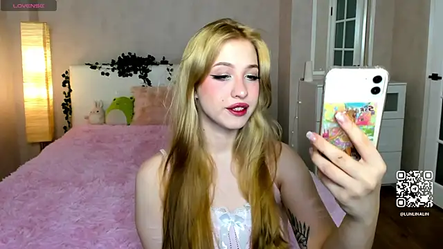 LightStar 18 online show from 10/20/25, 11:10