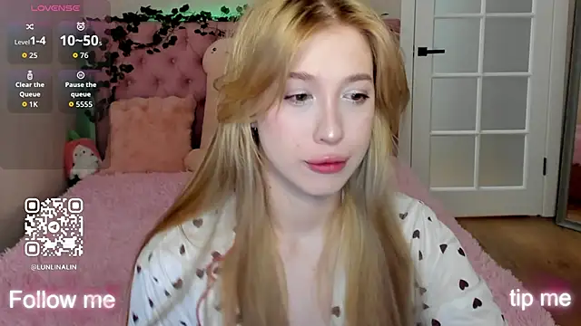 LightStar 18 online show from 11/27/25, 03:25