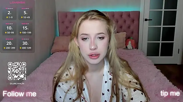 LightStar 18 online show from 12/21/25, 12:40