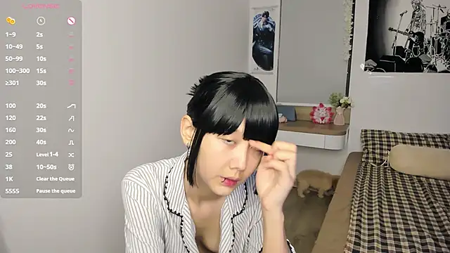 Snapshot of gabby_little chatting on 01/17/26, 12:21 gabby little online show from 01/17/26, 12:21